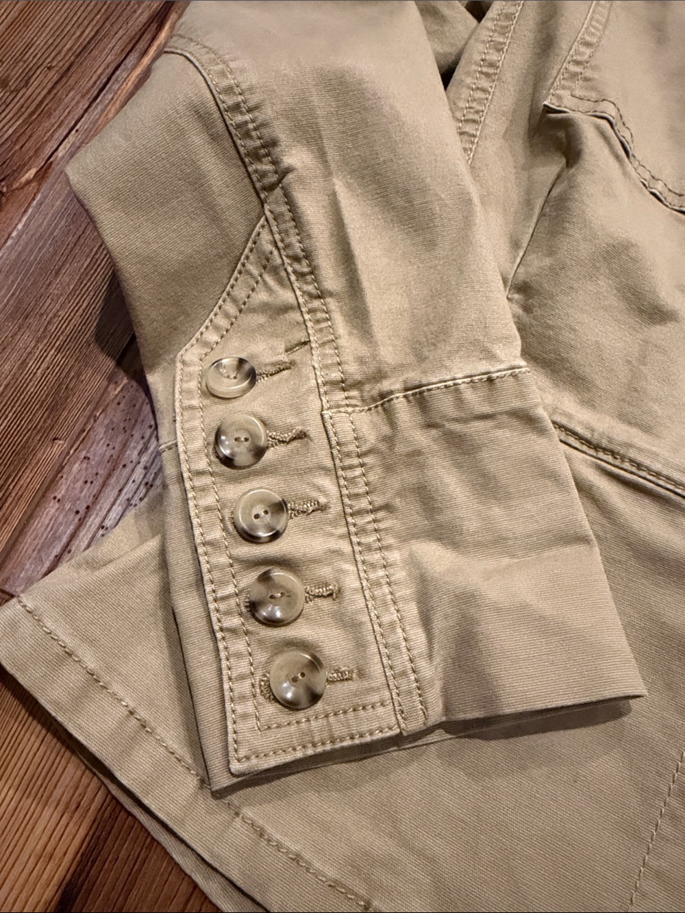 CAbi Camp Jacket #5477 Khaki Tan Utility Peplum Military Jacket M - Picture 6 of 10